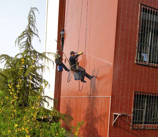 山东凯文科技学院外墙清洗